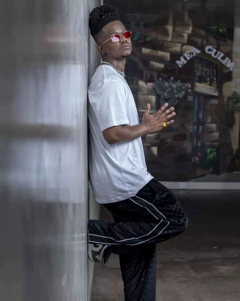 Sibu Nzuza Ft Malome Vector Mpulele